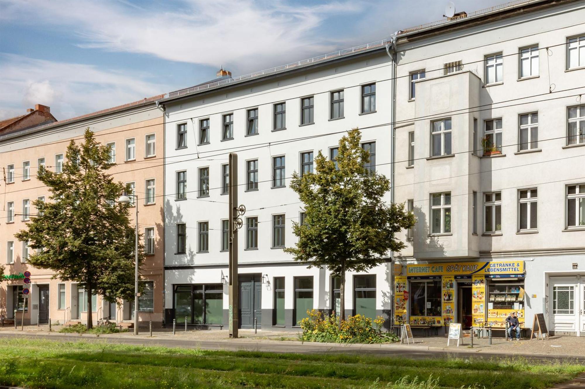 Coolest In Berlin, Easy Check-in, Close To Center, Black & White Maisonette #6 Appartement Berlijn