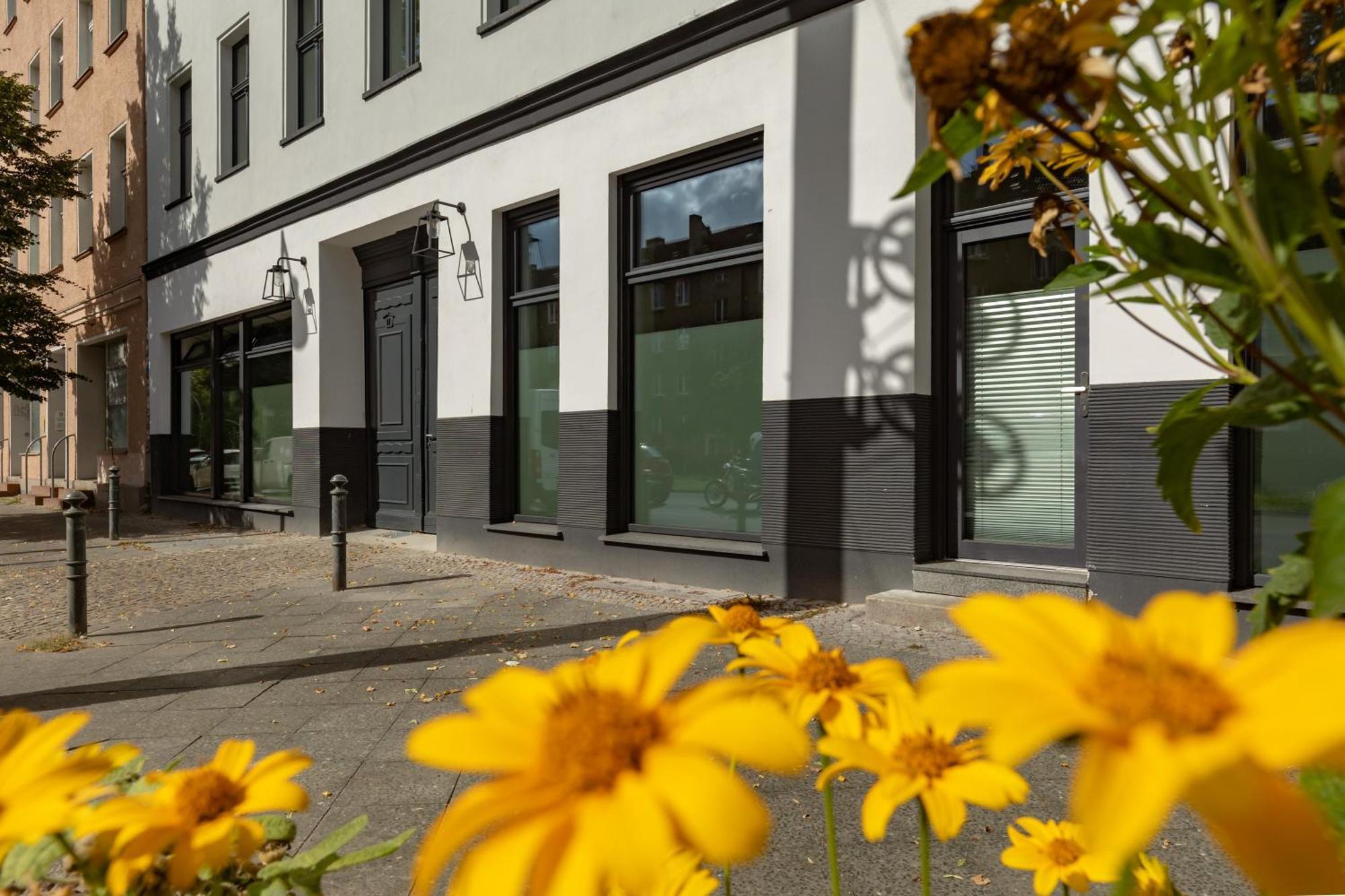 Appartement Coolest In Berlin, Easy Check-in, Close To Center, Black & White Maisonette #6 *